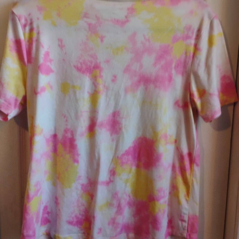 Lion King Hakuna Matata Tie-Dye T-Shirt - Picture 7 of 9